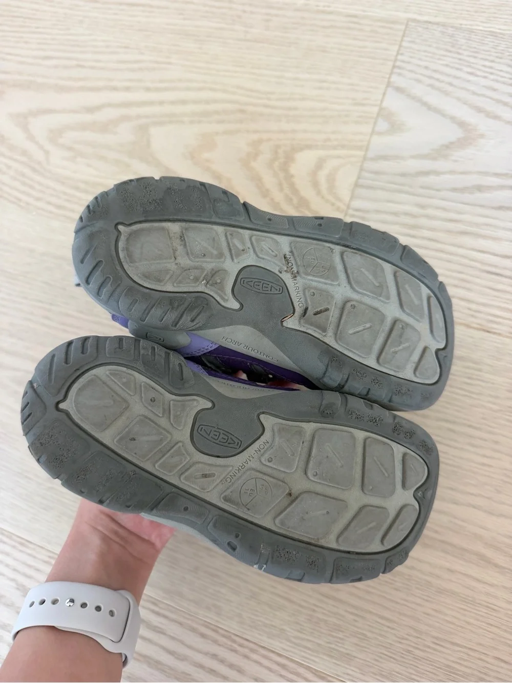 KEEN Knotch Hollow Hook Loop Bungee Washable Hiking Sneaker Purple Toddler Sz 13